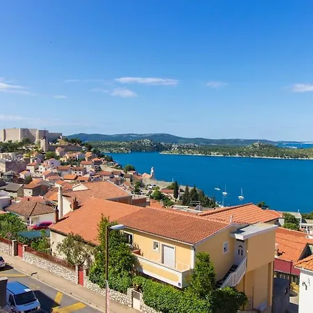 Apartman S Pogledom Na More Appartement *