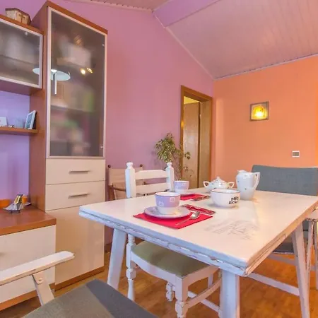 Appartement Apartman S Pogledom Na More *