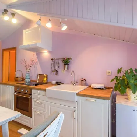 Apartman S Pogledom Na More Appartement Šibenik