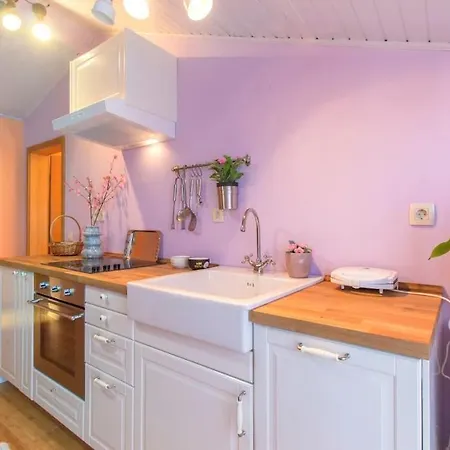 Apartman S Pogledom Na More