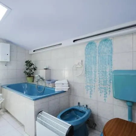 Appartement Apartman S Pogledom Na More
