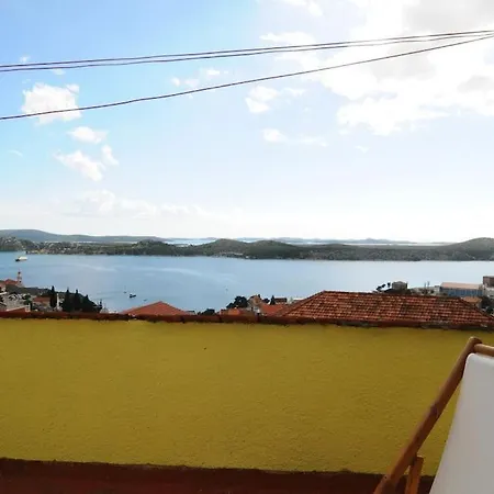 Appartement Apartman S Pogledom Na More *