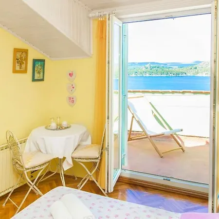 Appartement Apartman S Pogledom Na More *