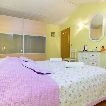 Apartman S Pogledom Na More Šibenik